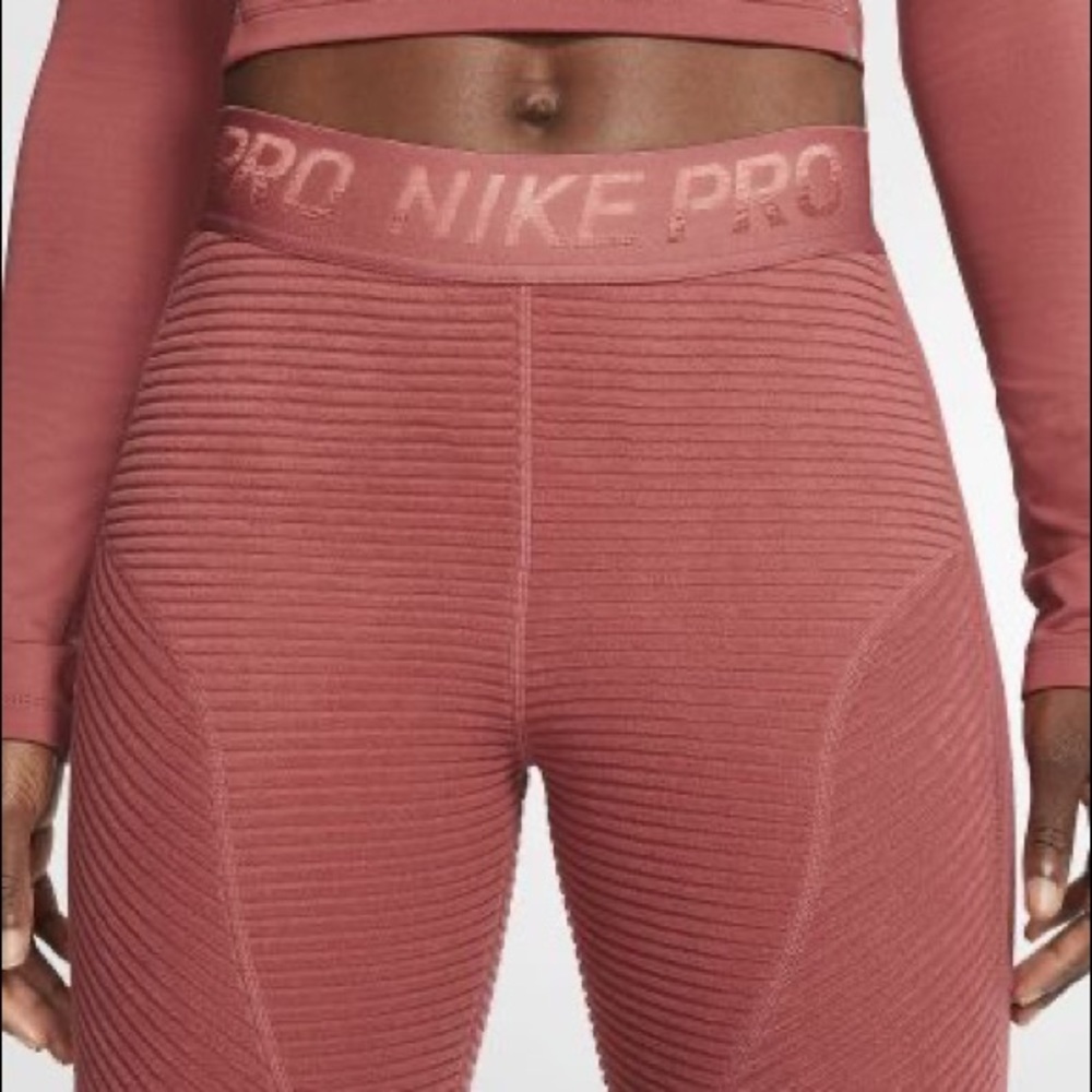 Nike Pro Hyperwarm Advanced Performance Leggings - Size: Medium Color: Red